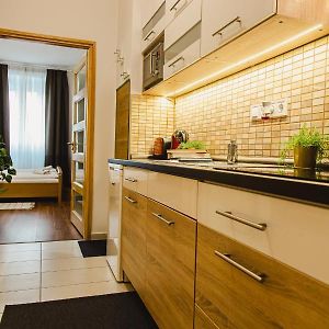 Old Town Apartman