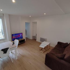 Appartement à 2 Chambres à Coucher