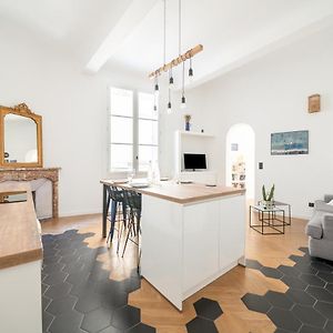 Appartement à 2 Chambres à Coucher
