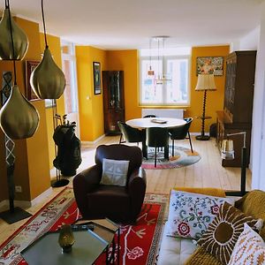 Appartement à 2 Chambres à Coucher