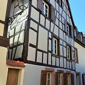 Les Colombages