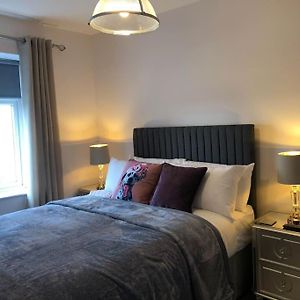 Chambre Standarde Lit Queen-Size