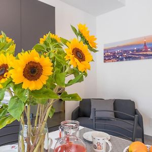 Appartement à 2 Chambres à Coucher