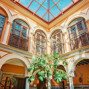 La Casa Del Cipres Una Casa Con Historia