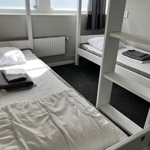 Dormitory Room Mixed