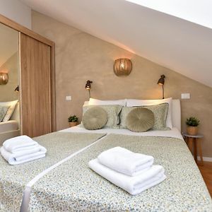 Apartment Sunny Bay - Free Parking