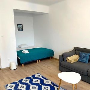Cool Life Apartment