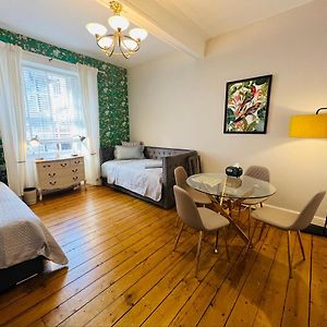 Old Town Centre Apartment 5 Mins To Edinburgh Castle