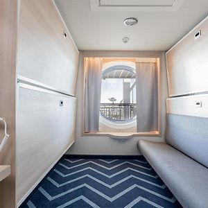 Sea side Room