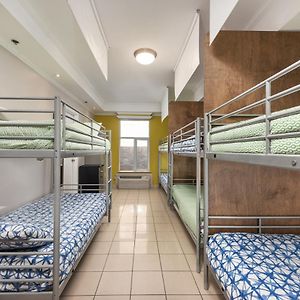 Dormitory Room Mixed