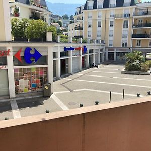 Charmant et hypercentral
