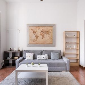 Comfy 4 Rooms Apt In The Heart Of Chueca