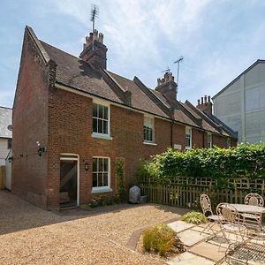 Pass The Keys Charming 2 Bed Cottage With Parking In Canterbury