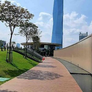 Infinity Pool/ Lucentia Bbcc, Near Lalaport, Pnb118, Klcc