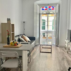 Cool Home Malaga City Center