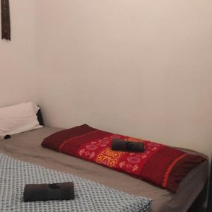 Love, Peace & Easy Living Apartment