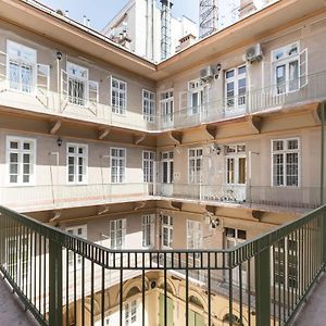 Leda'S Apartment Next To The Danube And Fashion Street