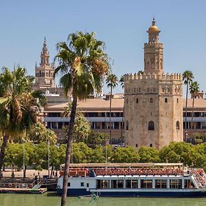 Betis Riverside Skyview By Valcambre