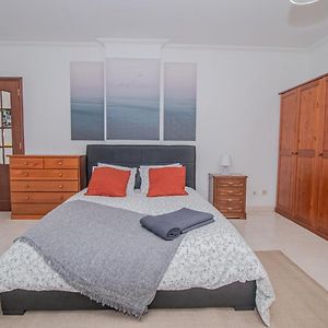 Charming Private Rooms In An Apartment A2 Penha - Faro