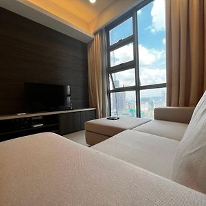 Appartement à 2 Chambres à Coucher