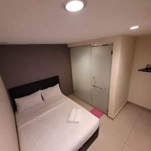 Chambre Standarde Lit Queen-Size