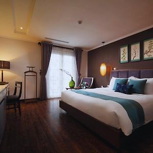 Essence Palace Hotel&Spa