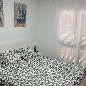 Appartement à 3 Chambres à Coucher