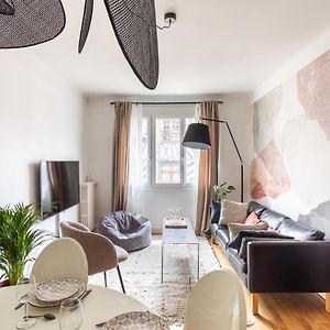 MELI MELAINE - Appartement 3 chambres avec balcon centre historique