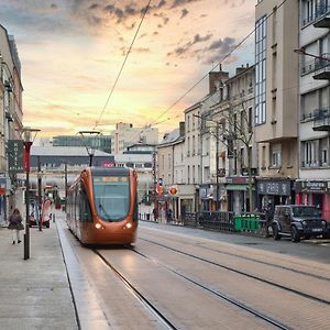 Appart Gare TGV vue panoramique sur la ville
