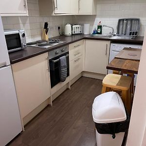 Modern, Quiet, Sleeps 10, Anfield, Tourists, Liverpool
