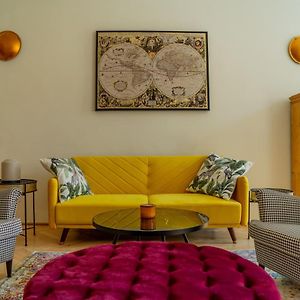 Appartement à 2 Chambres à Coucher