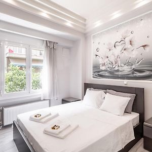 Appartement à 2 Chambres à Coucher