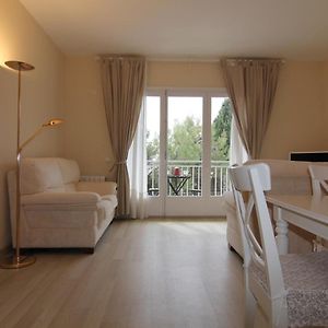 Appartement à 3 Chambres à Coucher