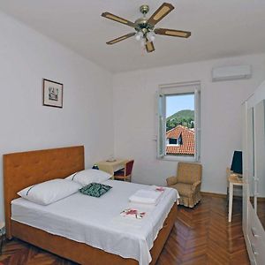 Spacious Room With A Panoramic View Of Harbor