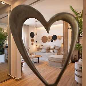Apollonos At Heart Of Plaka