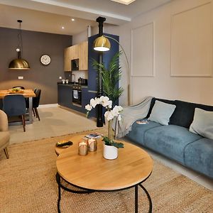 Appartement à 3 Chambres à Coucher