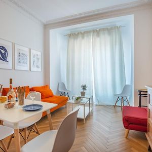 Appartement à 3 Chambres à Coucher