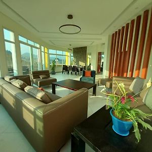 Penthouse au coeur de Yaoundé Quartier Bastos