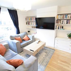 Alma House By 360Stays - Private Garden, Free Parking, Close To Oxford City Centre With Parking