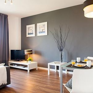 Feelathome Poblenou Beach Apartments