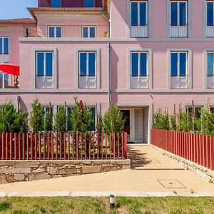 D&S - Lazaros Apartments