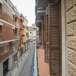 P2SAL11 - Elegant Apartment in Carrer de Salinas