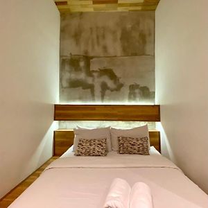 Standard Without Window Queen Room