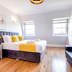 Appartement au Dernier Étage