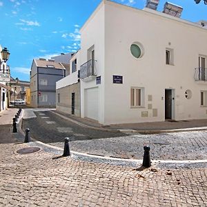 Casa Rebelo Da Silva