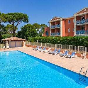 Lagrange Vacances Le Domaine des Grands Pins
