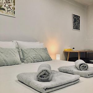 Chambre Budgétée Lit King-Size