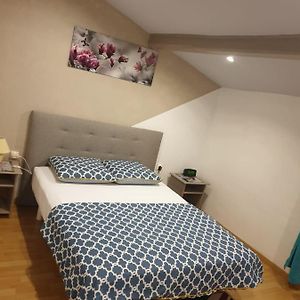 Appartement à 3 Chambres à Coucher