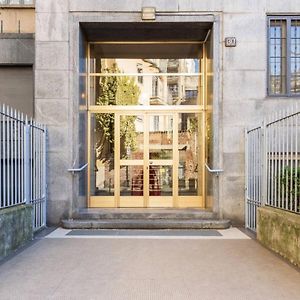 Appartement à 4 Chambres à Coucher