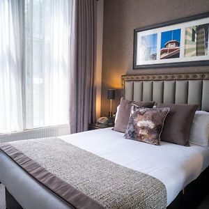 Chambre Budgétée Lit King-Size